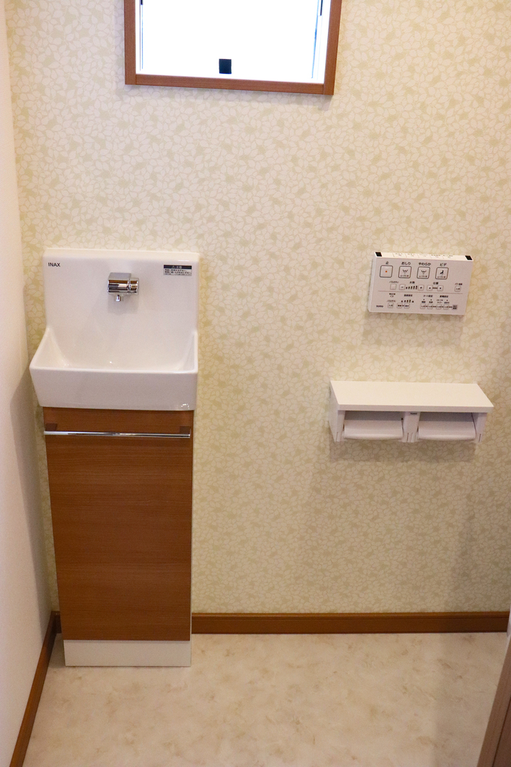トイレ手洗い　施工事例のサムネイル